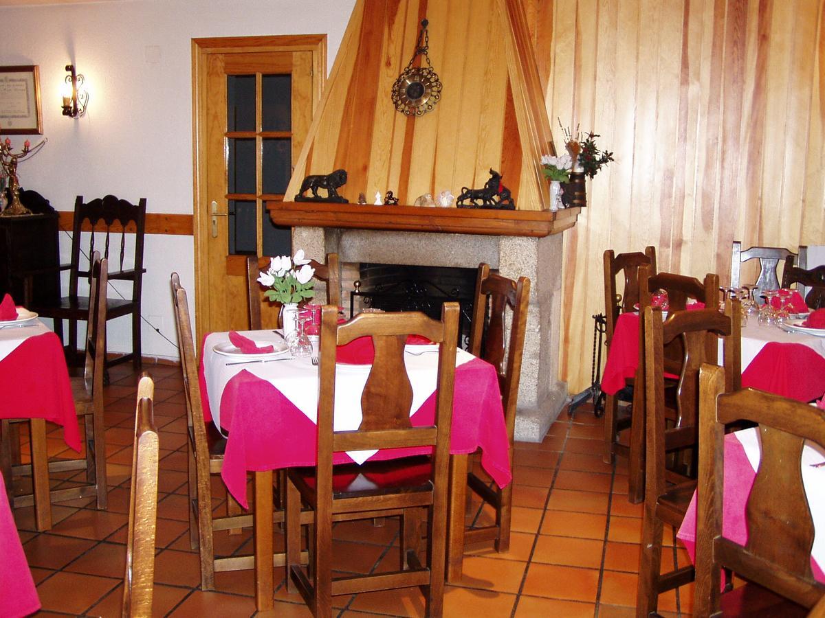 סן לורנסו דה אל אסקוריאל Hotel Tres Arcos מראה חיצוני תמונה
