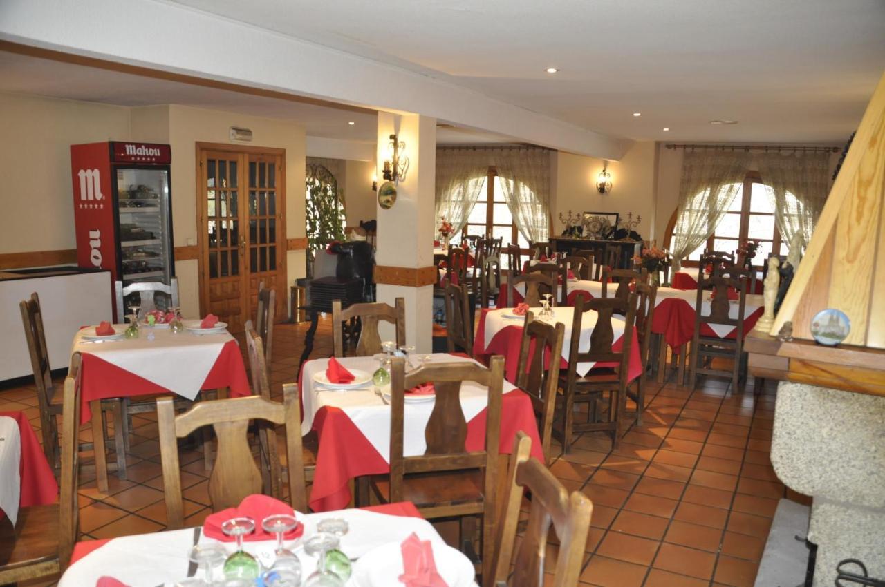 סן לורנסו דה אל אסקוריאל Hotel Tres Arcos חדר תמונה